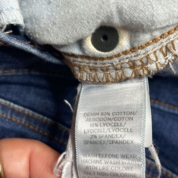 Loft Mid rise modern Skinny Crop Jeans Size 28 / 6 medium blue - Picture 9 of 9